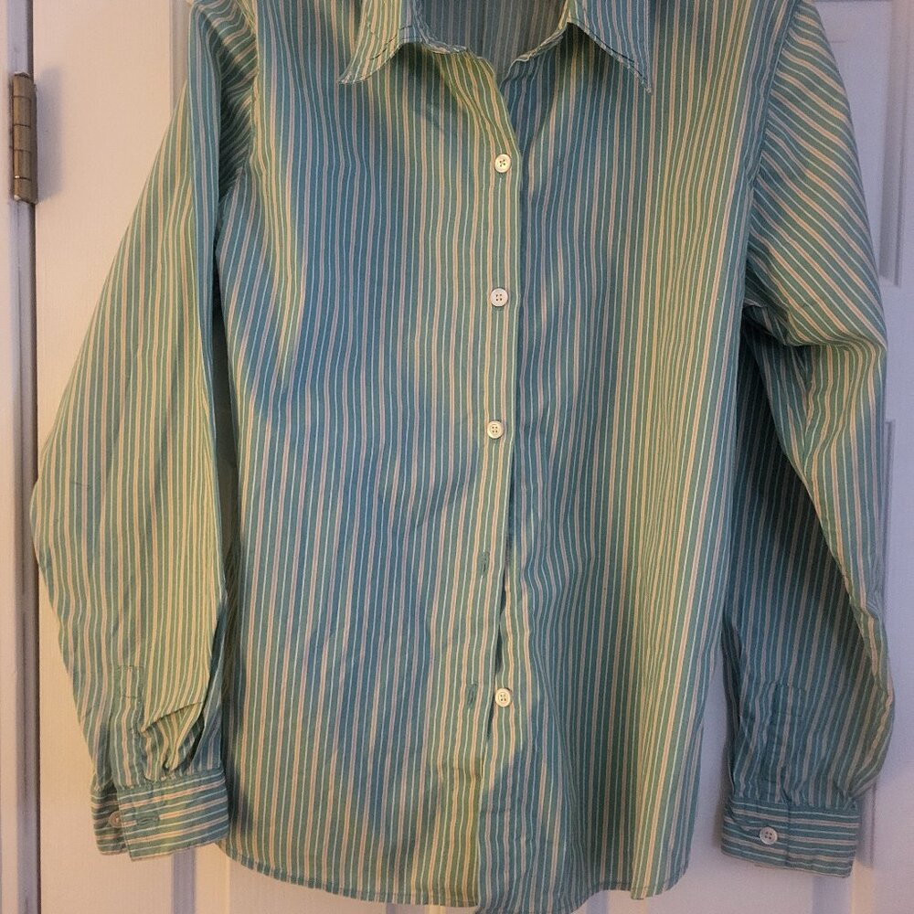 Gap womans shirt, size M, Striped green, white and beige